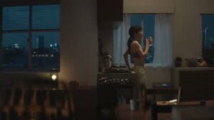 トリンプ CMのシーン5（00:06）