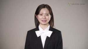 はるやま CMのシーン7（03:37）