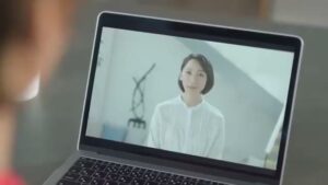 ホームラウンジ CMのシーン7（00:19）
