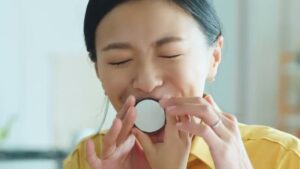オレオ CMのシーン6（00:08）