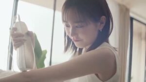 ユーライクジャパン CMのシーン3（00:06）