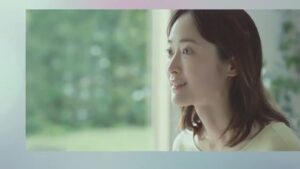 ルミナス・ビー CMのシーン2（00:03）
