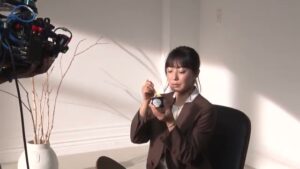 レディーボーデン CMのシーン4（01:34）