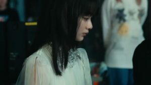 エッセンシャル CMのシーン3（01:52）