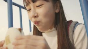 角煮まんじゅう CMのシーン3（00:07）