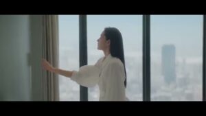 Brillia CMのシーン2（00:03）