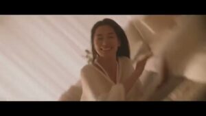 Brillia CMのシーン3（00:06）