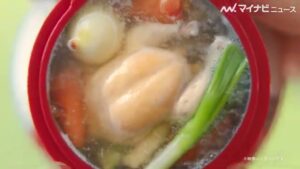 丸鶏がらスープ CMのシーン2（00:03）
