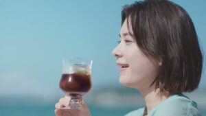 ブレンディ CMのシーン8（00:11）