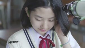 ユニバーサルミュージック CMのシーン2（00:01）