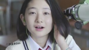 ユニバーサルミュージック CMのシーン3（00:03）
