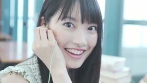 ユニバーサルミュージック CMのシーン7（00:09）