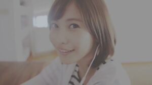 ユニバーサルミュージック CMのシーン8（00:22）