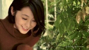 BAILA CMのシーン7（00:16）