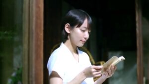 集英社 CMのシーン2（00:07）
