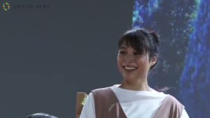 朝日新聞 CMのシーン8（02:06）
