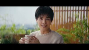 マキシム CMのシーン9（00:26）