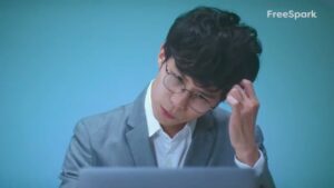 FreeSpark CMのシーン2（00:03）