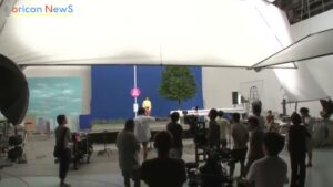 とらばーゆ CMのシーン2（00:36）