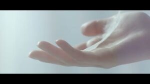 日成アドバンス CMのシーン8（00:23）