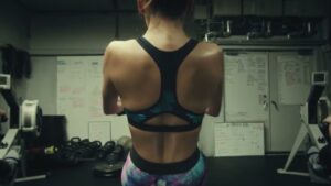 Reebok CMのシーン3（00:04）