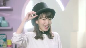 CONVERSE CMのシーン1（00:01）