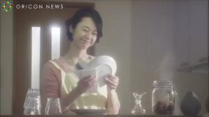 AOKI CMのシーン3（00:20）