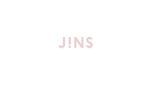 JINS CMのシーン1（00:02）