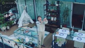 Right-on CMのシーン3（00:06）