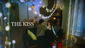 THE KISS CMのシーン10（00:29）