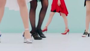 グンゼ CMのシーン8（00:23）
