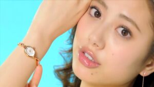 サマンサタバサ CMのシーン6（00:16）