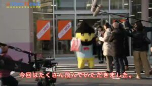 しまむら CMのシーン5（01:24）