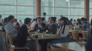 ストライプインターナショナル CMのシーン2（00:04）