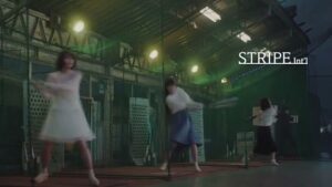 ストライプインターナショナル CMのシーン10（00:32）