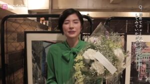 JINRO CMのシーン8（02:08）