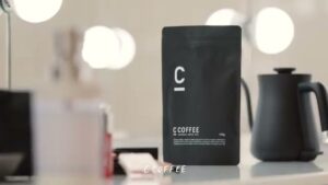 MEJ C COFFEE CMのシーン2（00:12）