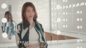 MEJ C COFFEE CMのシーン7（01:03）