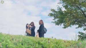 洋服の青山 CMのシーン9（02:13）