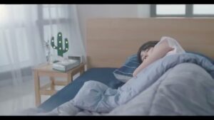 JAYJUN CMのシーン1（00:01）