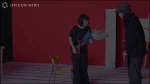 エイボン・プロダクツ CMのシーン7（01:25）