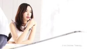 エスプリーク CMのシーン5（00:57）