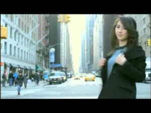 スカイゲイト CMのシーン2（00:03）