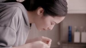 ドクターリセラ CMのシーン1（00:03）