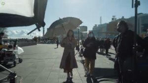 午後の紅茶 CMのシーン2（00:37）