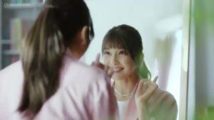 エージーデオ24 CMのシーン8（00:28）