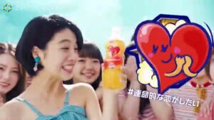 日本コカ・コーラ CMのシーン5（00:06）