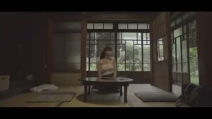 ポカリスエット CMのシーン2（00:35）
