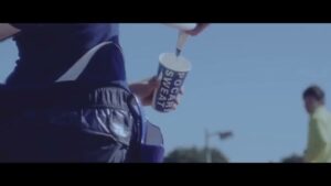 ポカリスエット CMのシーン5（02:22）
