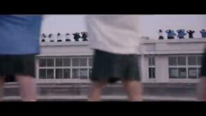 ポカリスエット CMのシーン3（00:14）